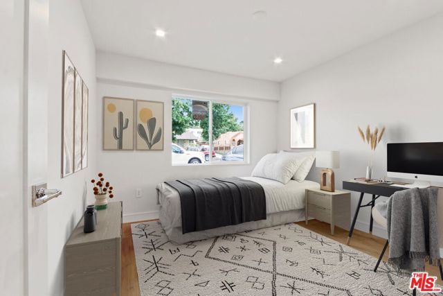Image 11 of 28 For 1445 Avenue 47