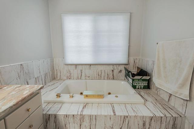 280 Uplands Drive, Hillsborough CA: https://media.crmls.org/mediaz/7bcb95c1-b4bf-4d9f-af6a-4503d48088a0.jpg