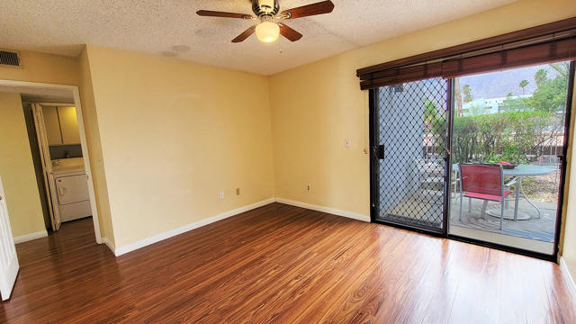 3155 E Ramon Road, Palm Springs CA: https://media.crmls.org/mediaz/7bcbd5bb-3d82-436e-9cdf-129069a84833.jpg