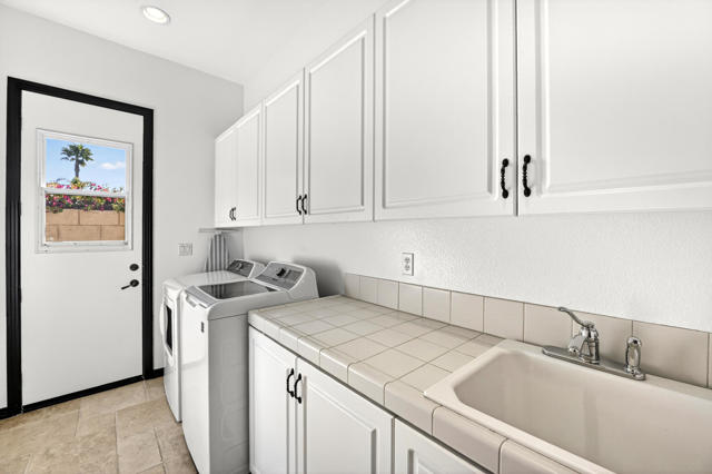 Image 32 of 56 For 48789 Cascade Street