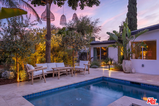 7442 Capps Avenue, Los Angeles CA: https://media.crmls.org/mediaz/7bcc54a5-3a41-4194-9276-36d9c0d94547.jpg