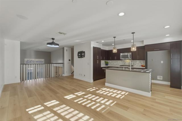 1634 Fairlead Avenue, Carlsbad CA: https://media.crmls.org/mediaz/7bccf8f8-a263-4cf7-b99d-13c3c6117e2d.jpg