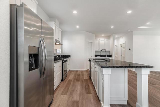 510 SaddleBrook Drive, San Jose CA: https://media.crmls.org/mediaz/7bcd33ff-a1fe-45d5-9a4e-c56d64f0b8bd.jpg