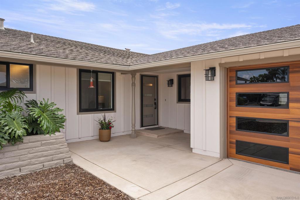 2765 Nansen Avenue - photo 4