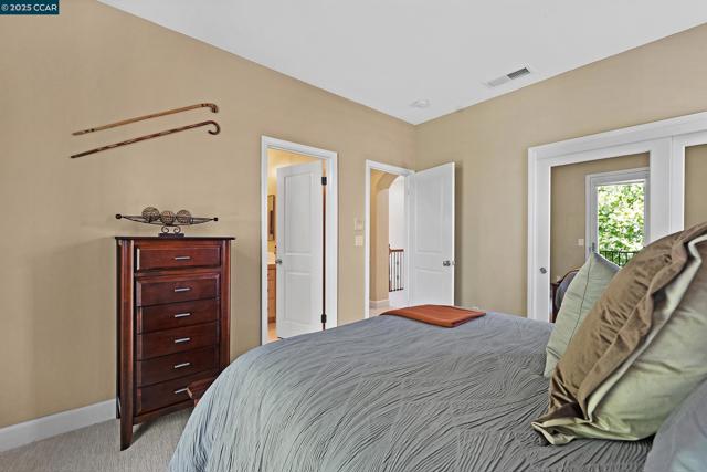 2222 Creekview Pl, Danville CA: https://media.crmls.org/mediaz/7bce1415-ab4b-47ee-9ef7-f7695e1ff4d6.jpg