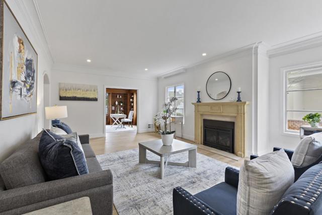 60 Stonecrest Drive, San Francisco CA: https://media.crmls.org/mediaz/7bce80b6-badc-43ff-97a8-b52503b9e8bb.jpg