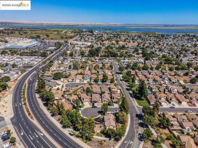 1927 Babbe St, Oakley CA: https://media.crmls.org/mediaz/7bcef8a7-8335-47b1-8de7-f1403bf6fcfd.jpg