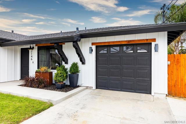 2146 Foster St, Oceanside CA: https://media.crmls.org/mediaz/7bd00323-4691-48b8-92be-a023e61bcf7a.jpg