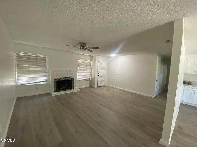 Detail Gallery Image 8 of 18 For 7469 Kaiser Ave, Fontana,  CA 92336 - 3 Beds | 2 Baths