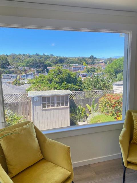 455 Cherry Avenue, San Bruno CA: https://media.crmls.org/mediaz/7bd22701-0975-47d0-bd81-d375bb071bdf.jpg
