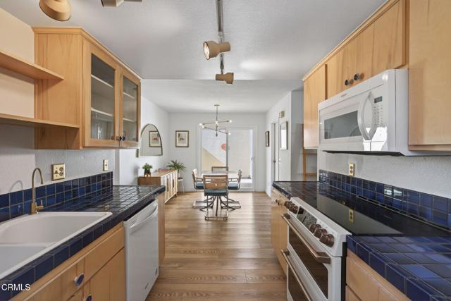 Detail Gallery Image 4 of 37 For 1309 Gregory St, Ojai,  CA 93023 - 2 Beds | 2 Baths