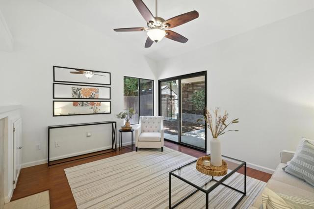 9345 Ivydale Circle, Elk Grove CA: https://media.crmls.org/mediaz/7bd2e5f2-9735-48d0-8685-a1805586f2f0.jpg