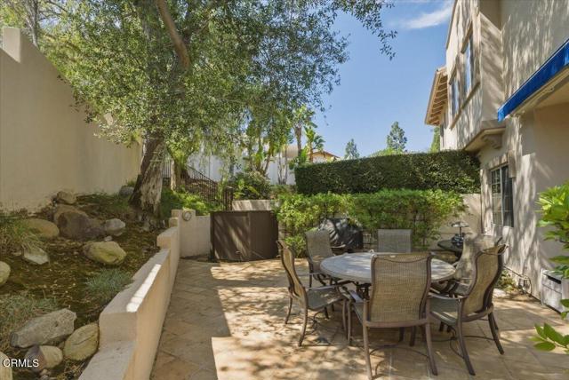 Detail Gallery Image 20 of 27 For 1048 Larry Ct, Newbury Park,  CA 91320 - 3 Beds | 2/1 Baths