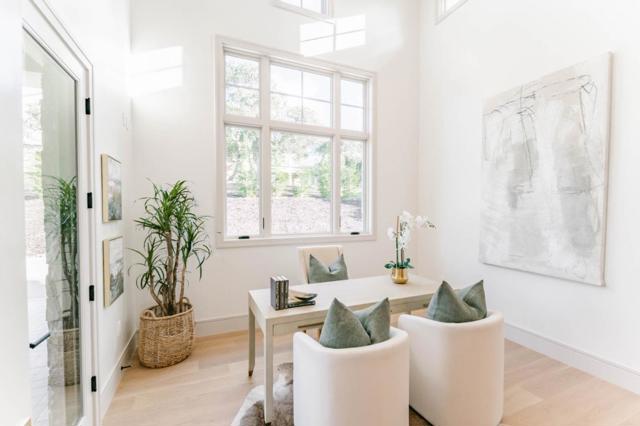 Image 29 of 59 For 8210 Manjares