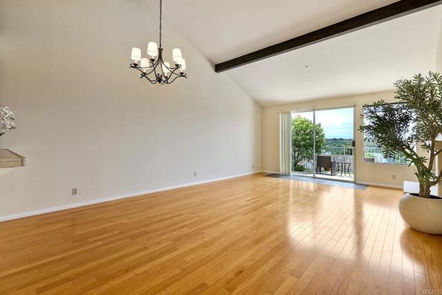 4781 ARGOSY LANE, Carlsbad CA: https://media.crmls.org/mediaz/7bd49d0f-54ba-49d1-9fd3-44c863c55df1.jpg