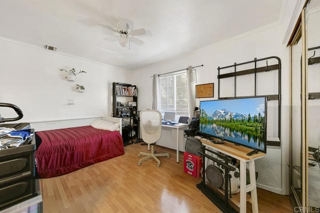 Image 26 of 55 For 4592 Ellenwood Drive