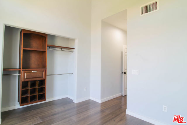 28562 Herrera Street, Valencia CA: https://media.crmls.org/mediaz/7bd79ad4-6f03-4e8d-a252-0fff285733a3.jpg
