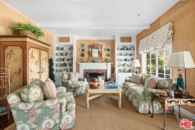 Image 5 of 28 For 616 Perugia Way