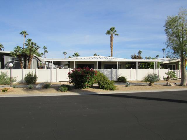 191 Figuaro Drive, Palm Springs CA: https://media.crmls.org/mediaz/7bdb3a87-3ff7-4c71-983d-ee3e6fa38b31.jpg