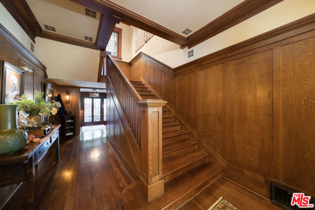 MLS #25596063 image #19