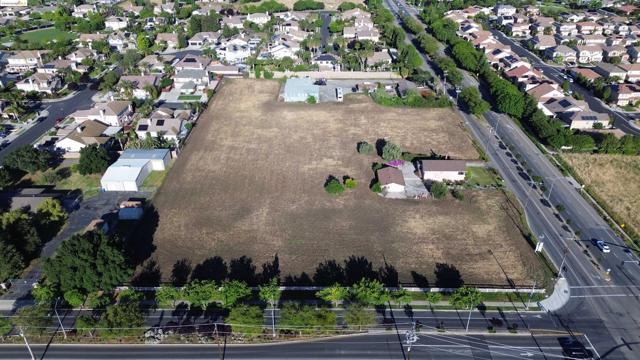 Image 2 of 5 For 7451 Lone Tree Way