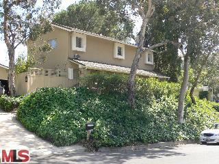 3500 Caribeth Drive photo 1