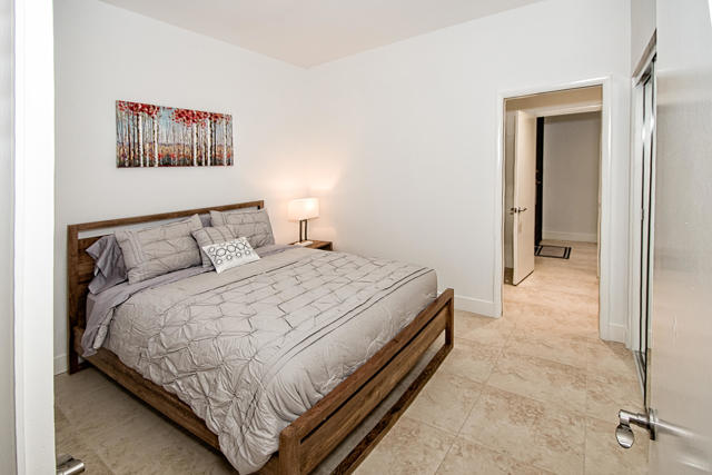 125 Lakeshore Drive, Rancho Mirage CA: https://media.crmls.org/mediaz/7be39d64-7694-4280-8869-322848d7beeb.jpg