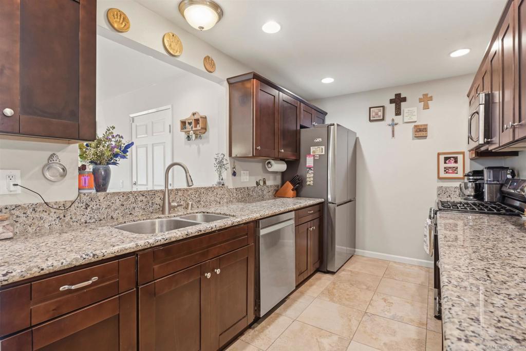 15377 Andorra Way - photo 11