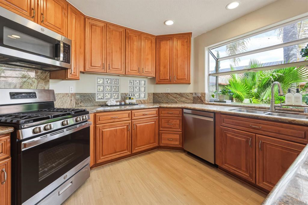 1664 Avenida Guillermo - photo 6