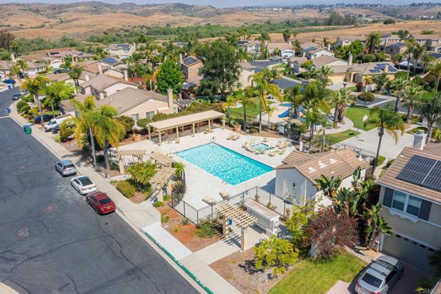 5191 Cobalt Way, Oceanside CA: https://media.crmls.org/mediaz/7be45cab-c04f-4063-947d-311f2b77bb8c.jpg
