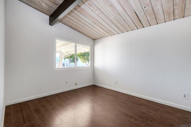 Detail Gallery Image 20 of 31 For 8835 Lake Ashmere Dr, San Diego,  CA 92119 - 4 Beds | 2 Baths