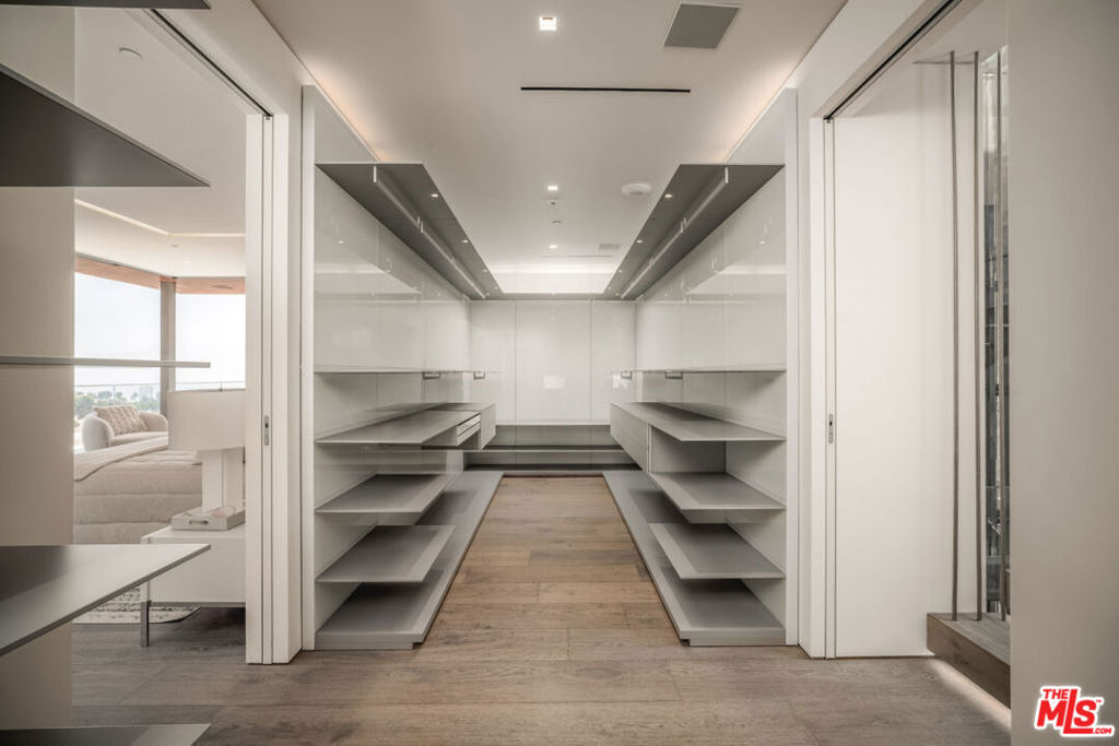 MLS #25575239 img 24