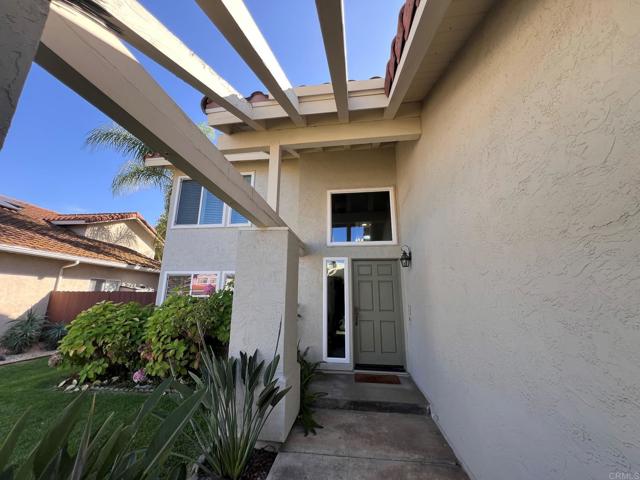 Detail Gallery Image 4 of 39 For 1760 Hampton Ct, Bonita,  CA 91902 - 3 Beds | 2/1 Baths