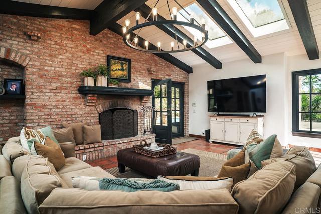 Detail Gallery Image 16 of 26 For 17473 Luna De Miel, Rancho Santa Fe,  CA 92067 - 4 Beds | 4/1 Baths