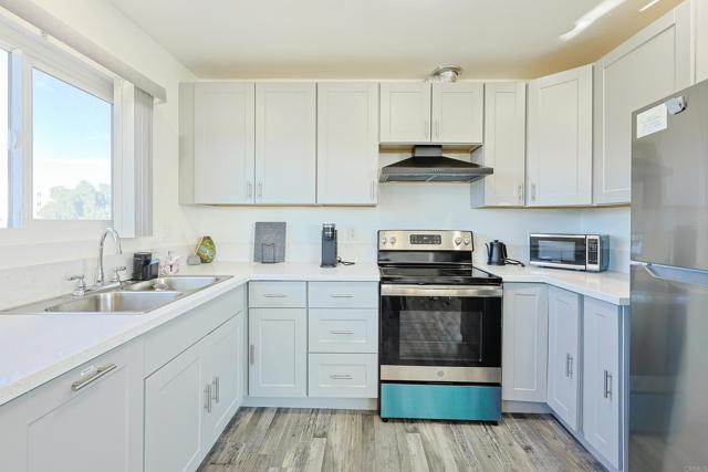 Detail Gallery Image 11 of 26 For 2437 D St, National City,  CA 91950 - 3 Beds | 2 Baths