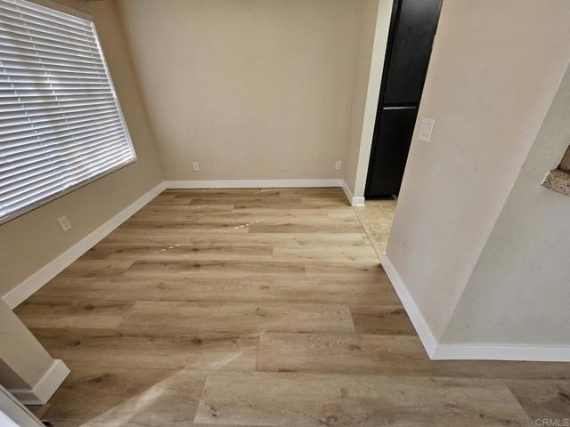 Detail Gallery Image 6 of 15 For 2085 Lakeridge Cir #202,  Chula Vista,  CA 91913 - 2 Beds | 2 Baths