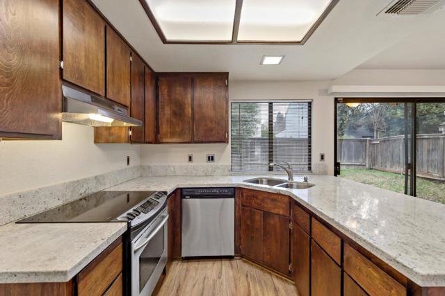 Image 26 of 61 For 2288 Sandcastle Way