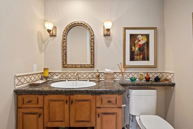 49 Camisa Lane, Palm Desert CA: https://media.crmls.org/mediaz/7be8ce55-b181-4909-b690-8f38cb3fc955.jpg