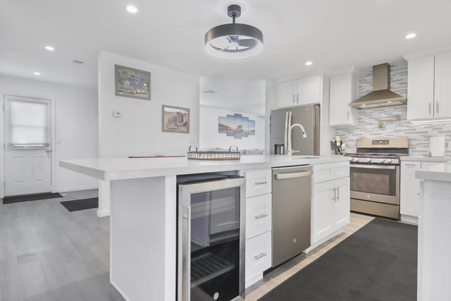 39780 Black Mesa Lane, Palm Desert CA: https://media.crmls.org/mediaz/7be8d738-363e-4c27-a785-9dc27e8be811.jpg