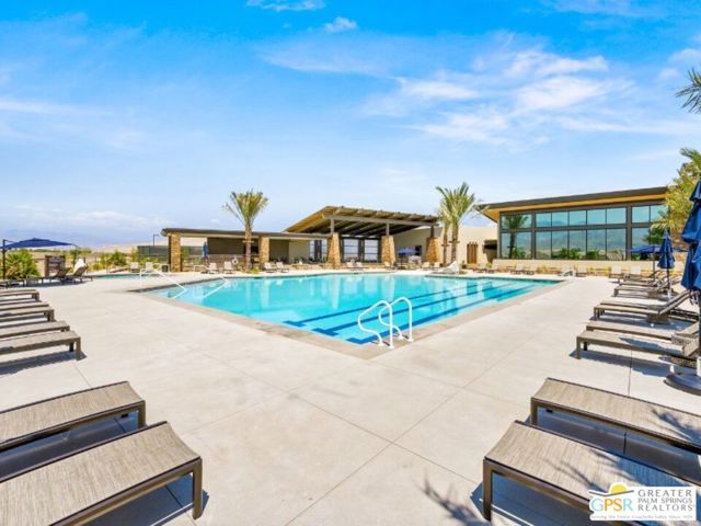 101 Zinfandel, Rancho Mirage CA: https://media.crmls.org/mediaz/7bea9bb0-be9c-49ba-a265-8962e1ffd159.jpg