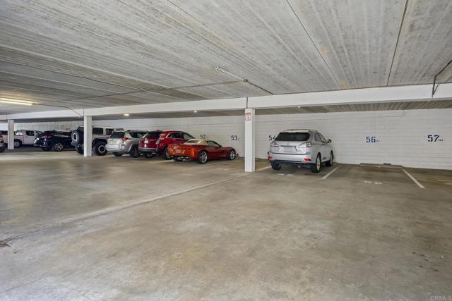 1200 Harbor N Drive, Oceanside CA: https://media.crmls.org/mediaz/7beaadd7-89e0-40db-8a6e-bea6e0dc6304.jpg