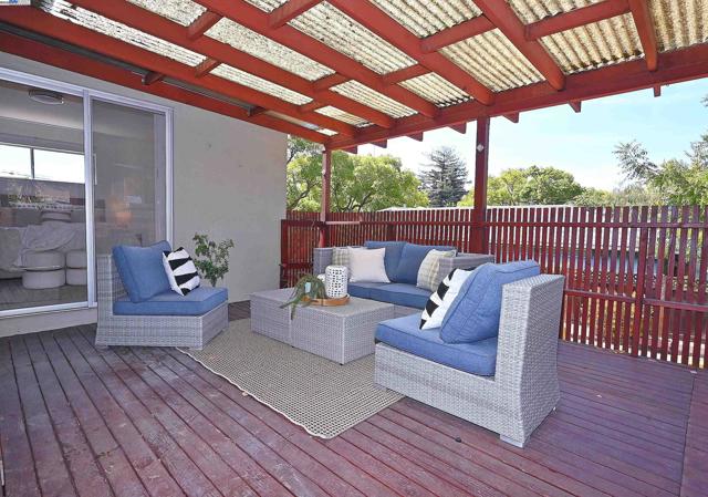 2081 Strang Ave, San Leandro CA: https://media.crmls.org/mediaz/7bead79f-31fc-4329-90f0-32d03bcb6c0d.jpg