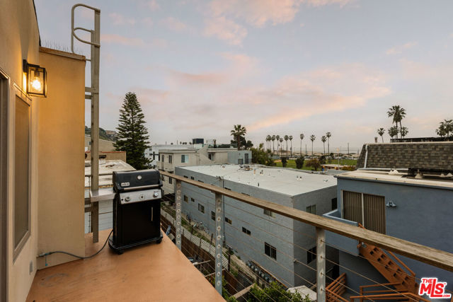 6644 Vista Del Mar photo 7