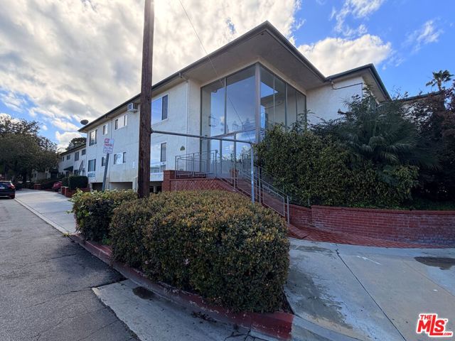  Income Home for Sale in Los Angeles, California
