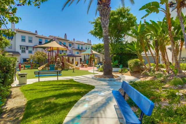 Detail Gallery Image 39 of 57 For 2174 Desert Hare Ct #105,  Chula Vista,  CA 91915 - 3 Beds | 2/1 Baths