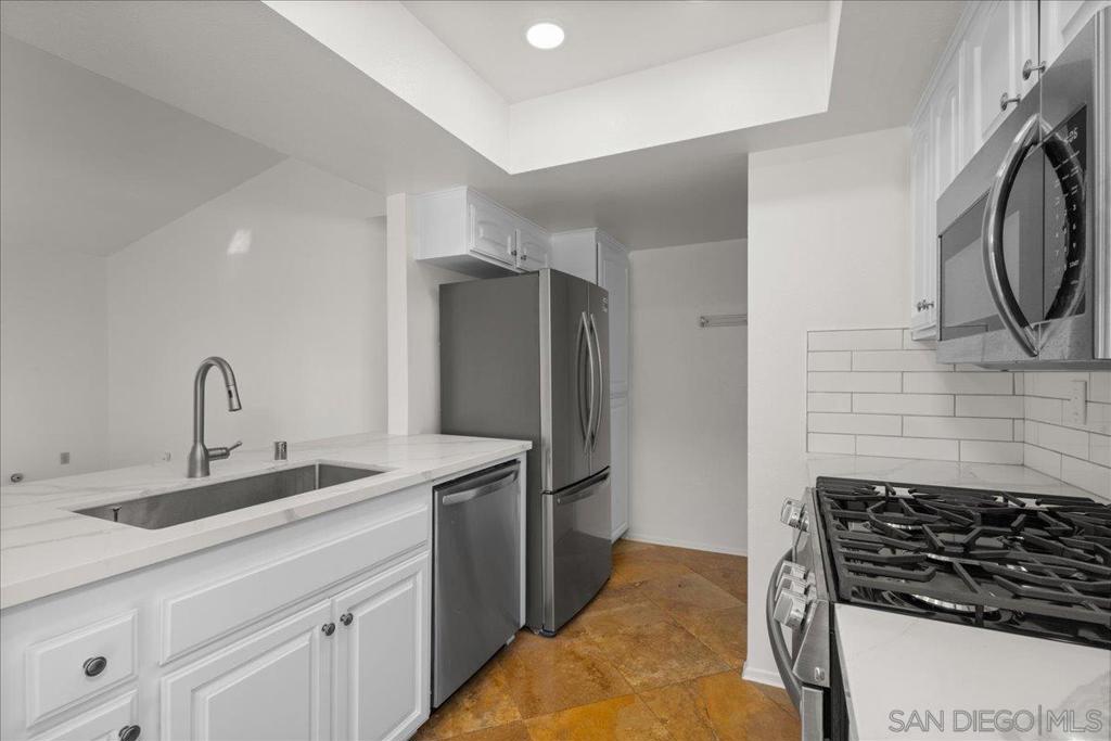 MLS #250034355SD image #21