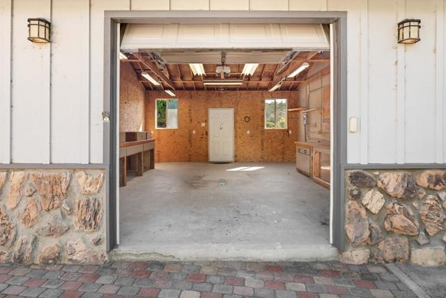 6815 Monte Verde, San Diego CA: https://media.crmls.org/mediaz/7bed07fd-8350-4462-8a22-4a64fa9c3bc0.jpg