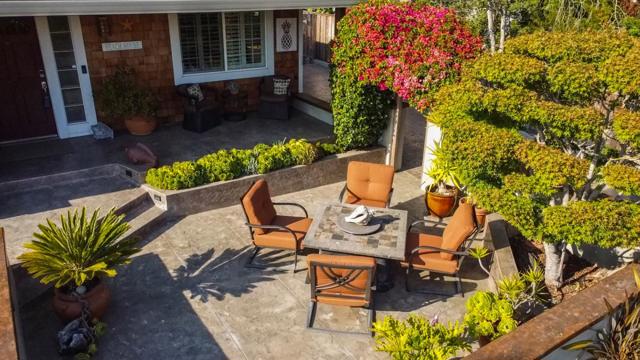 300 Hill Street, Capitola CA: https://media.crmls.org/mediaz/7bedda5c-1960-443c-bbd6-9e471db3e582.jpg