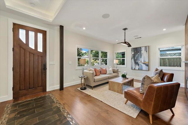 427 Paco Drive, Los Altos CA: https://media.crmls.org/mediaz/7beddea2-3392-494b-9b2c-de95af5b525d.jpg