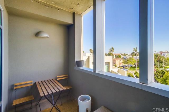3740 Park Boulevard, San Diego CA: https://media.crmls.org/mediaz/7bee6df5-d07e-41de-bf3e-e31085470041.jpg